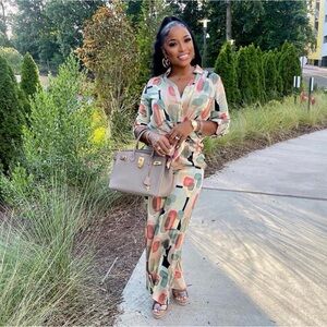 Abstract Print Long-Sleeve Pant Set in Multi-Color